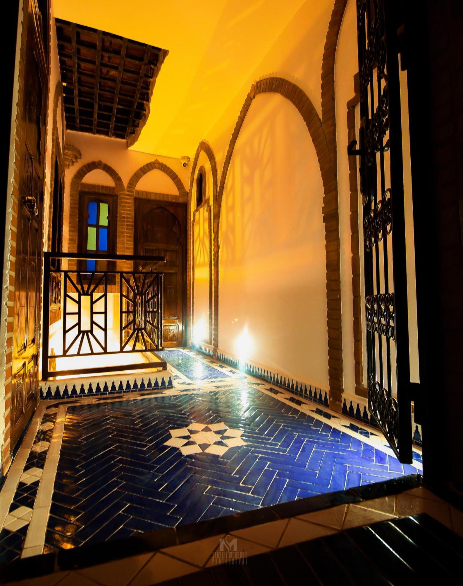 Готель Riad Bab Mahruk Шавен Екстер'єр фото